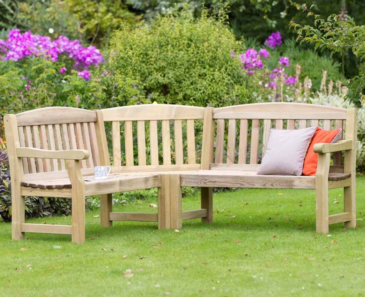 Угловые скамейки для дачи