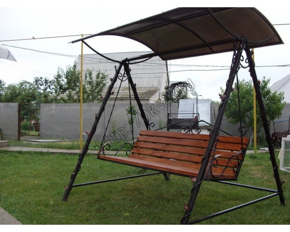 Качели с профильной трубы