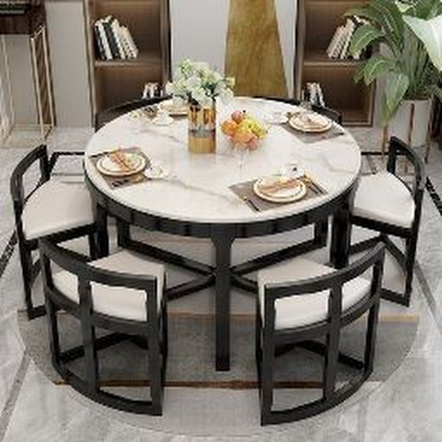 Круглый стол и стулья для кухни