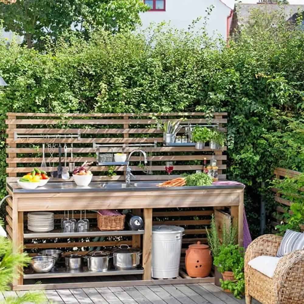 Дачная летняя кухня