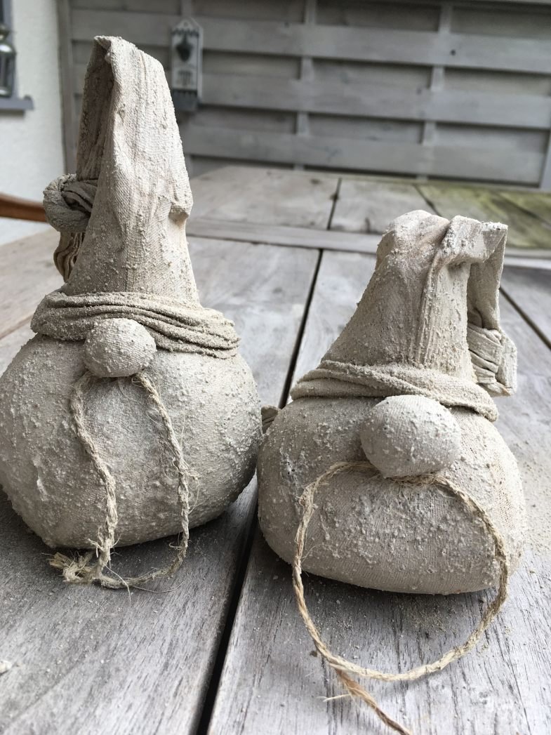 Фигурки из цемента для сада