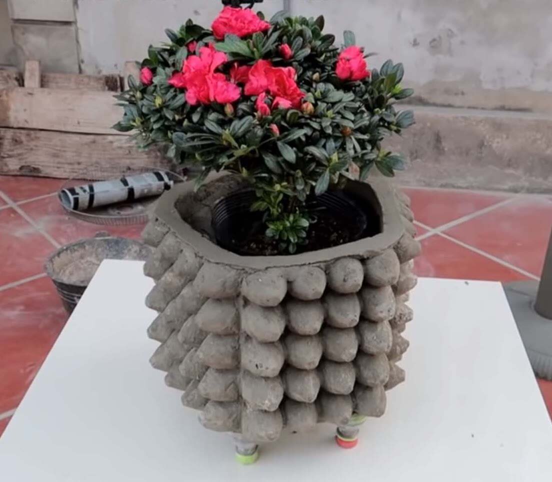 Кашпо своими руками для сада