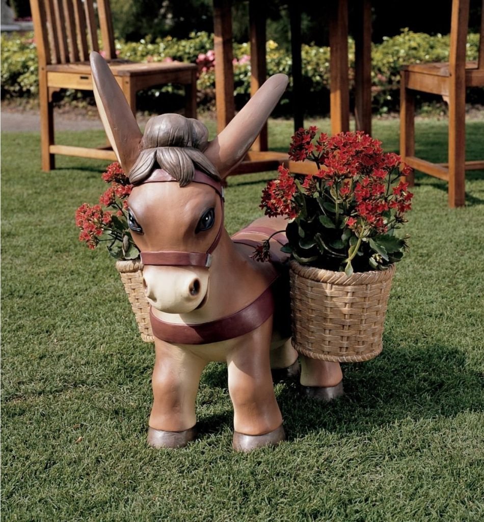 Фигурки для сада