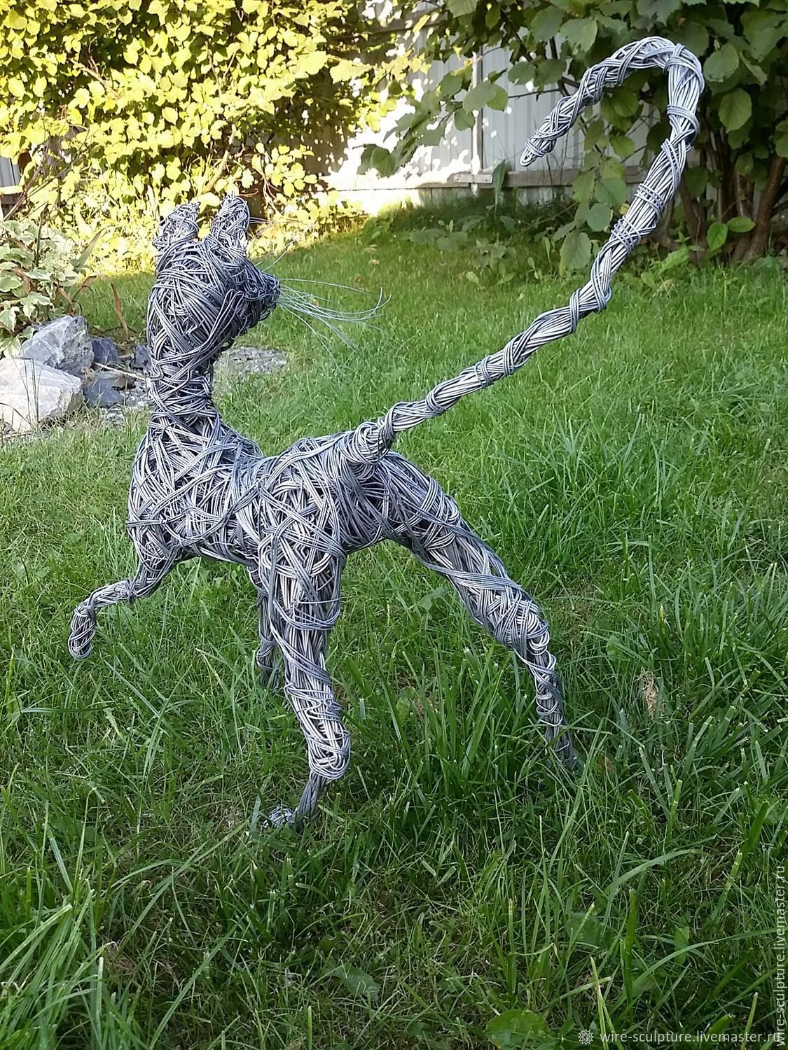 Кованые фигурки для сада