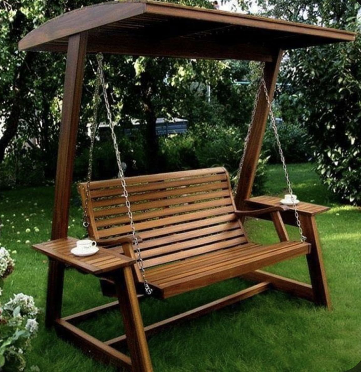 Качели садовые деревянные