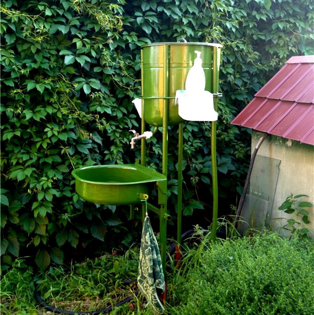 Умывальник для дачи