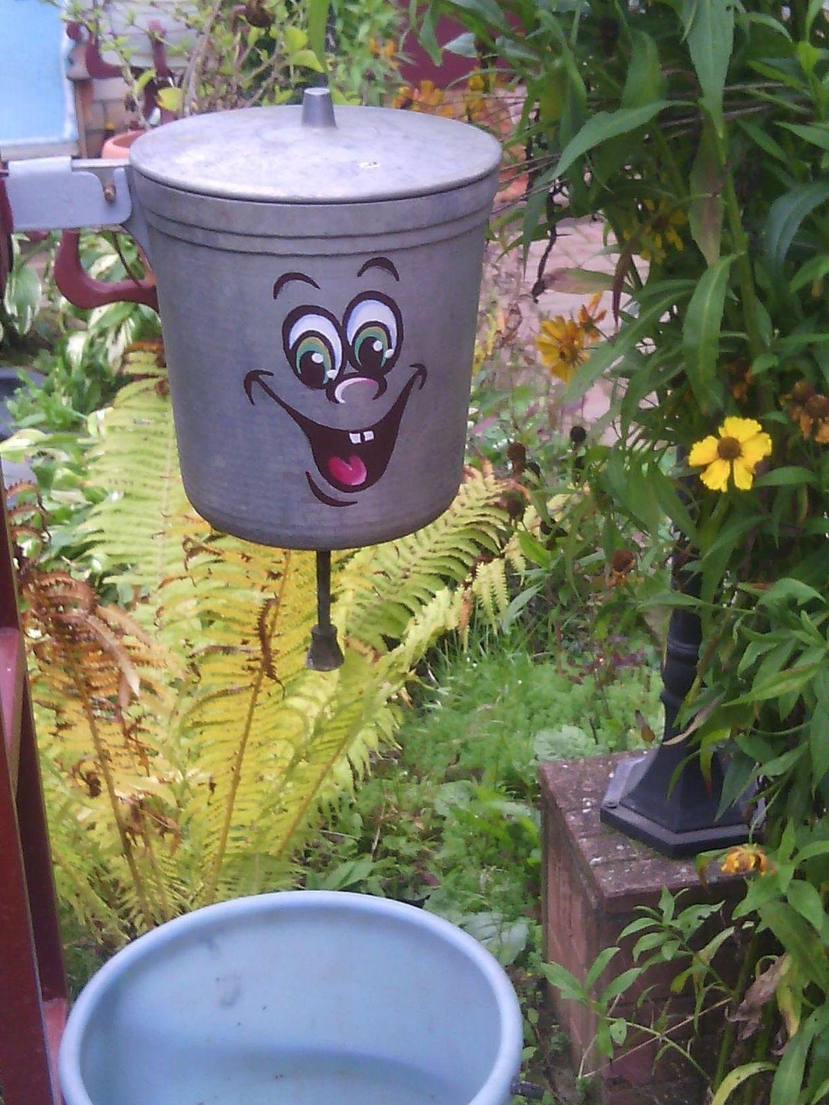 Бочки для украшения сада