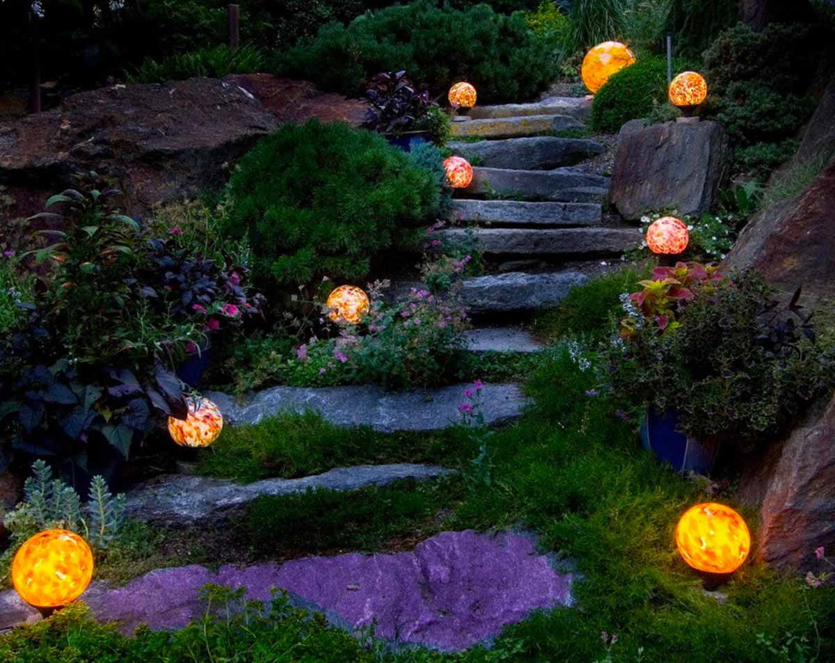 Подсветка дачного участка