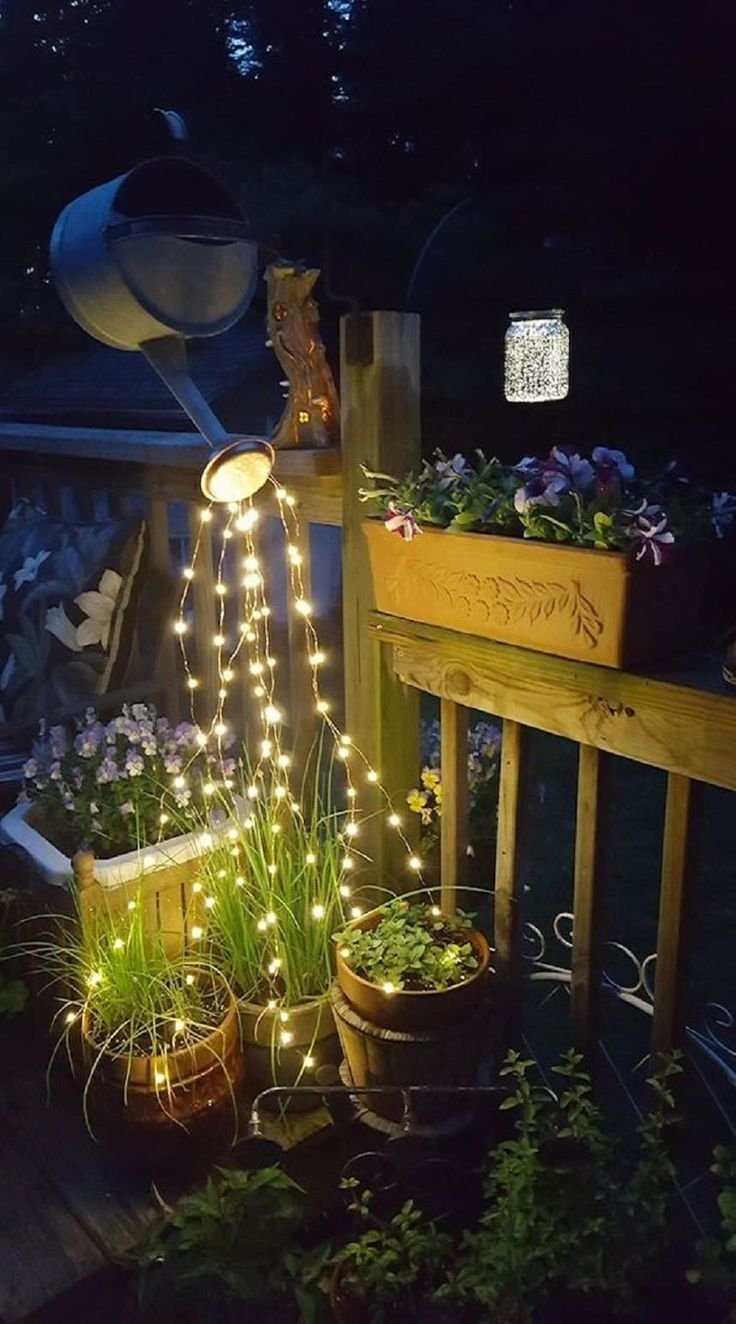 Оригинальные светильники для сада