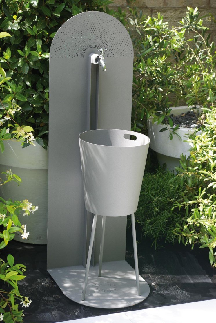 Умывальник дачный уличный