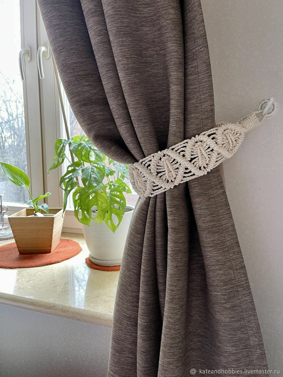 Подхваты для штор из макраме