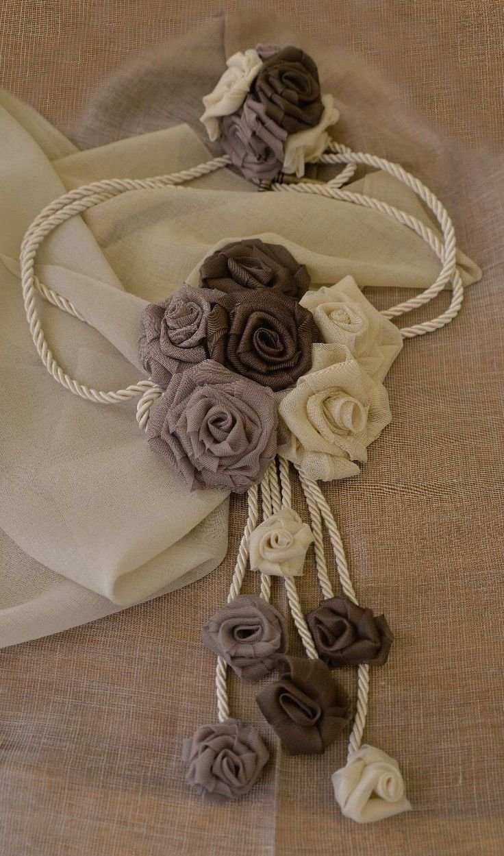 Захват для штор макраме