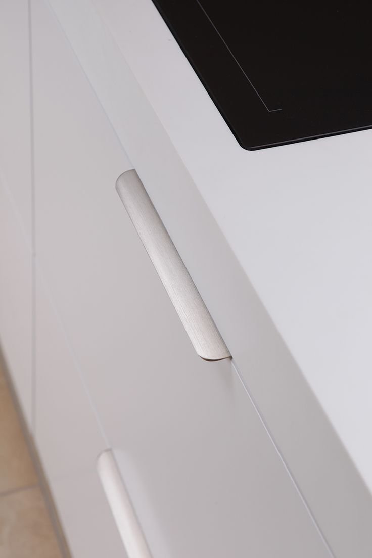 Накладная ручка Шико