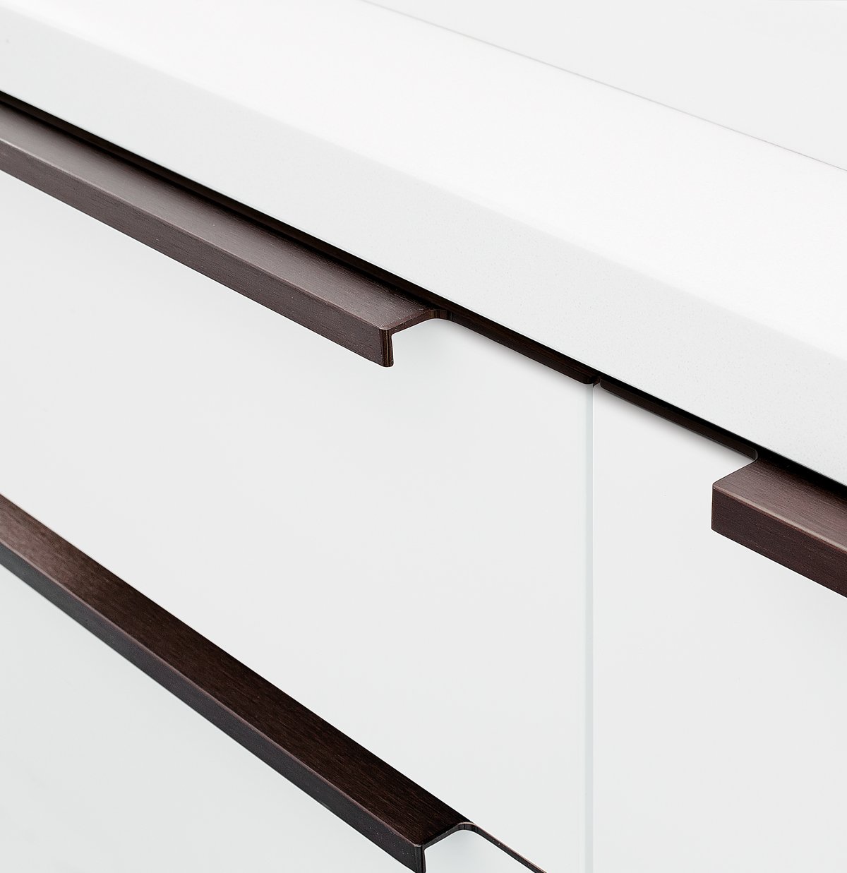 Ручка-профиль накладная l.1196мм