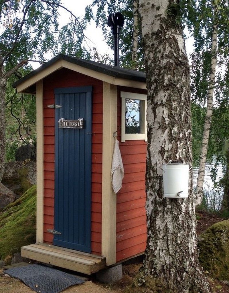Креативный дачный туалет