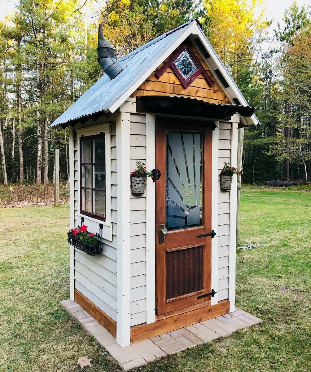 Уличный туалет для дачи