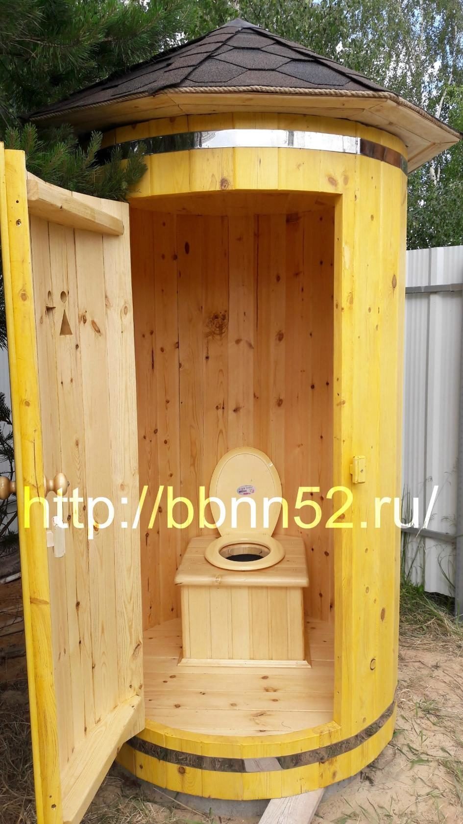 Необычный дачный туалет