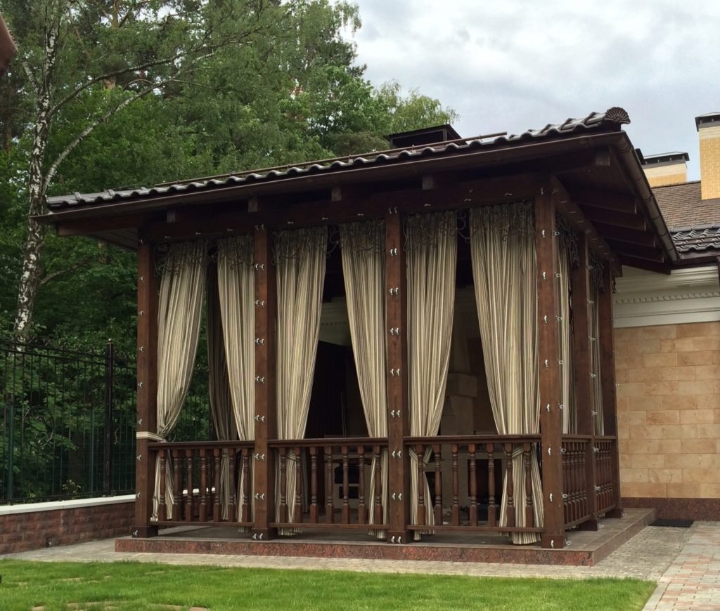 Шторы для уличной веранды