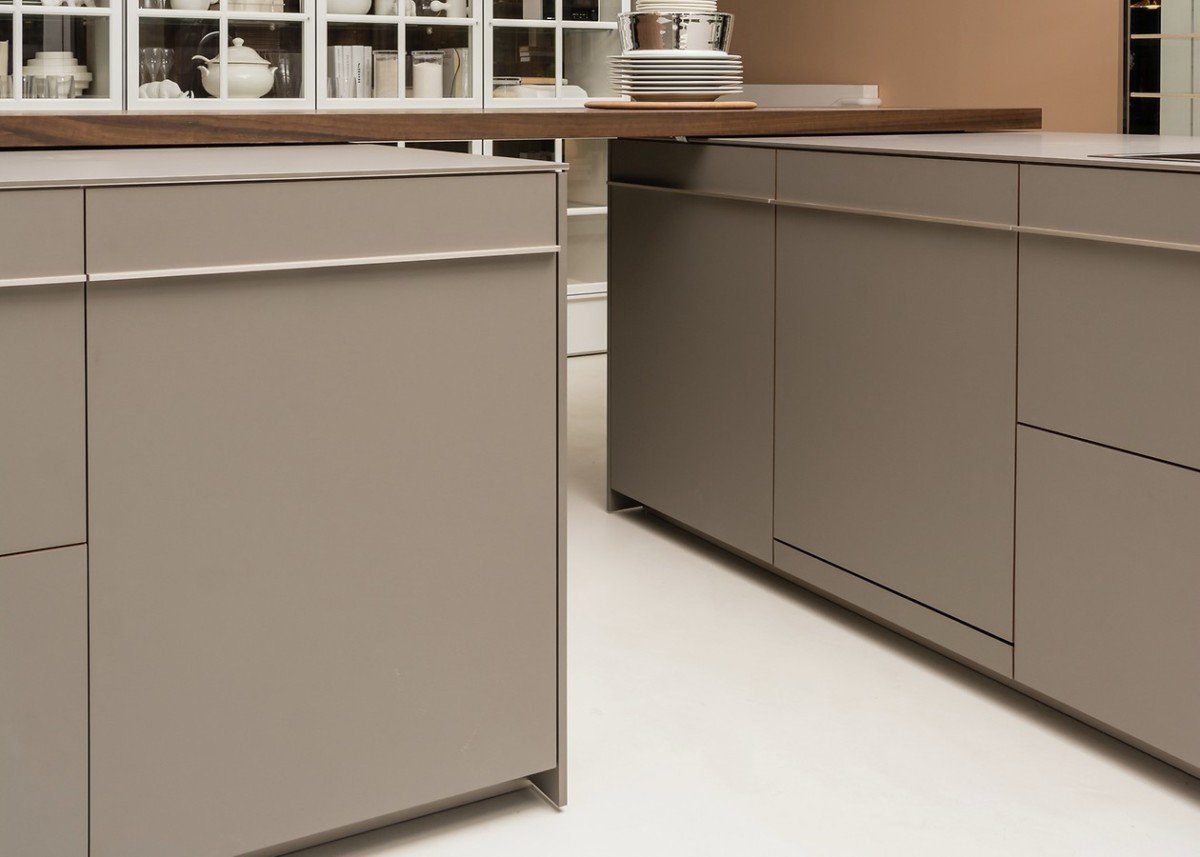 Фасады Fenix NTM цвета 0717