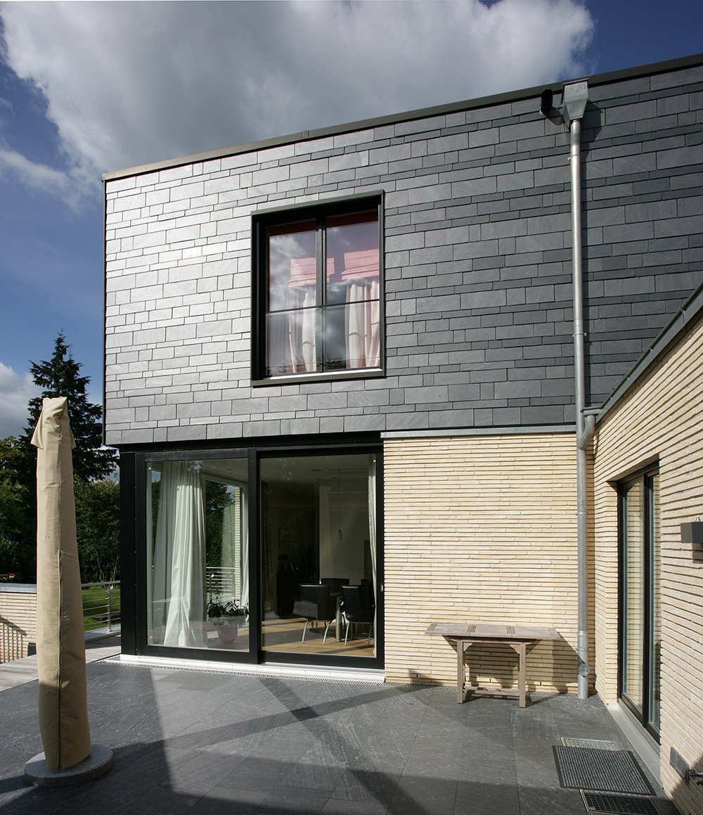 Фасад из сланца