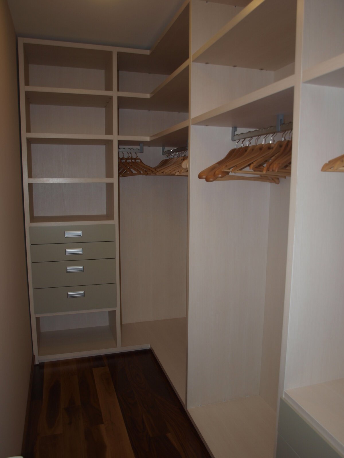 Гардеробная 1.5 на 1.5 из Икеи