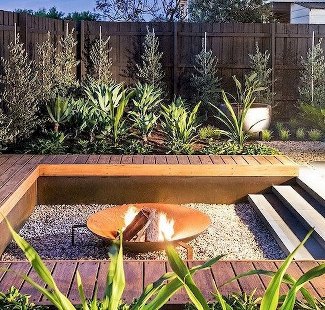 Костровая зона на участке