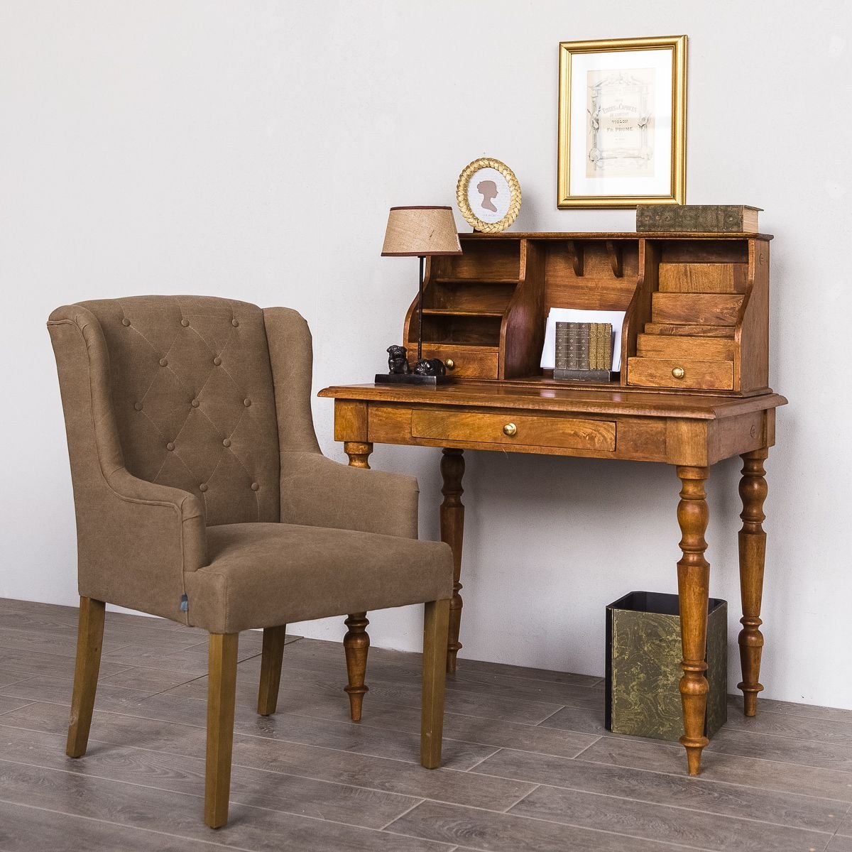 Стул для кабинета в классическом стиле