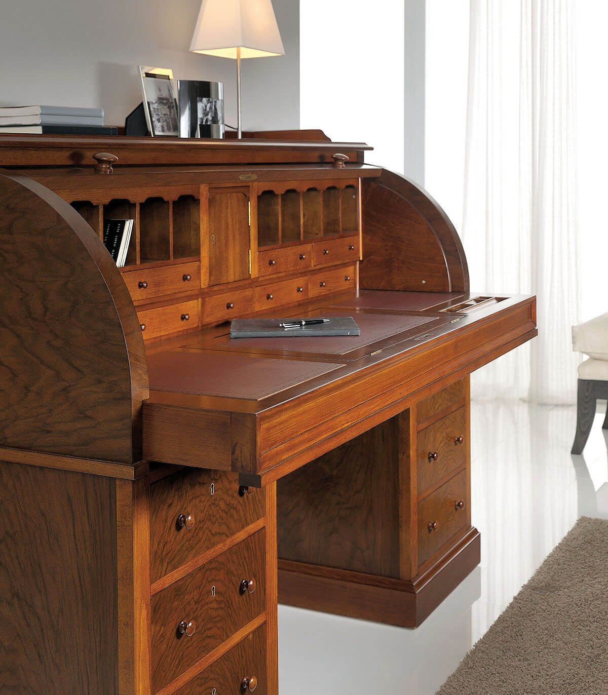 Стол секретер