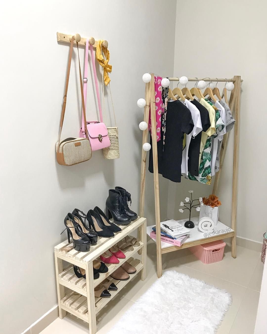 Jessica Closet
