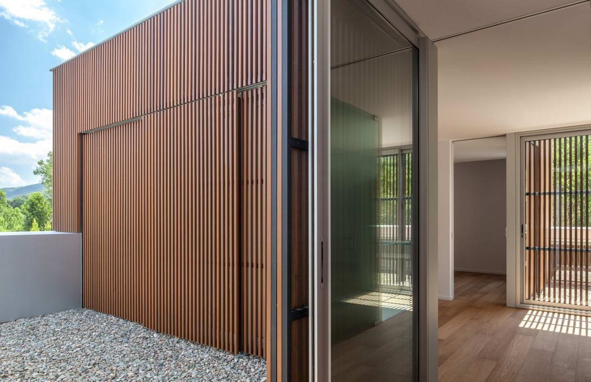 Фасадные металлические рейки baffeli