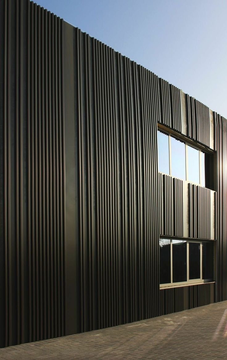 Отделка фасада рейками