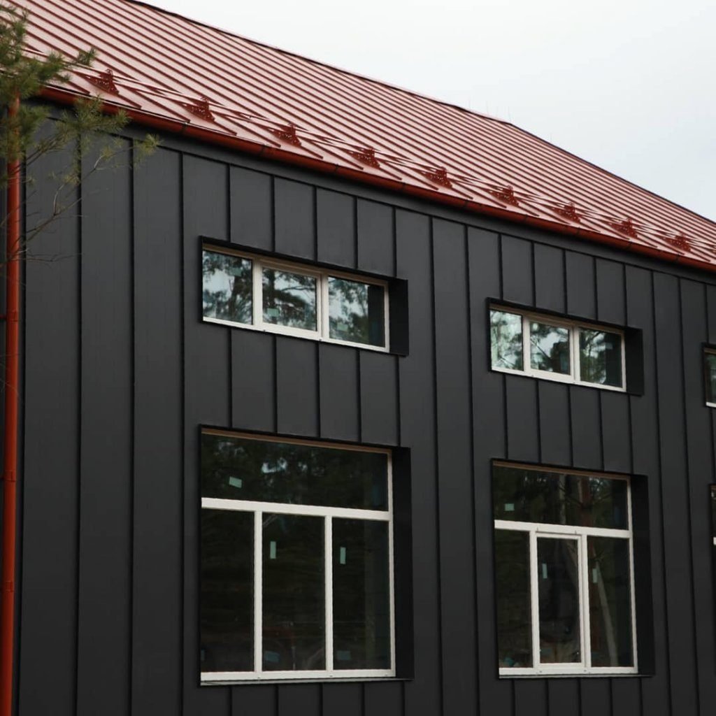 Фальцевая кровля цвет RAL 7024