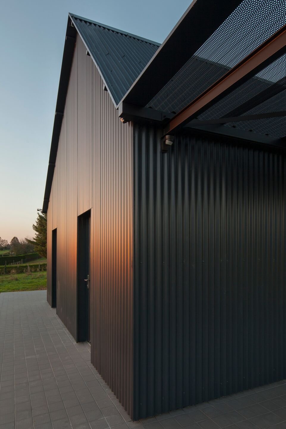 Barn House профлист