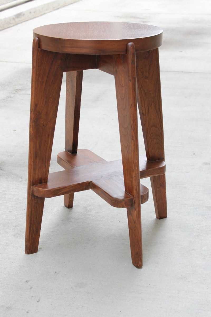 Табурет дизайнерский деревянный