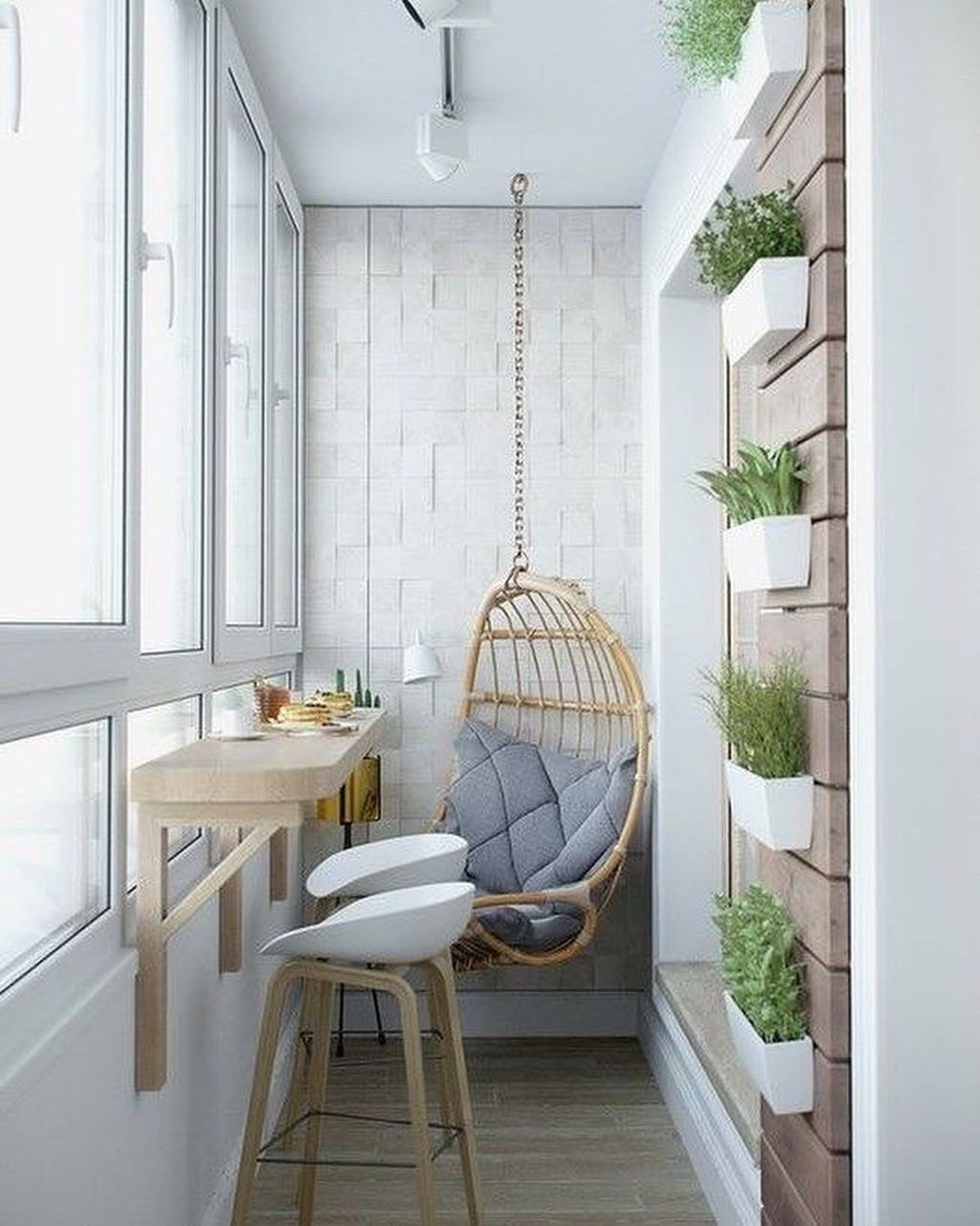 Лоджия в стиле Сканди