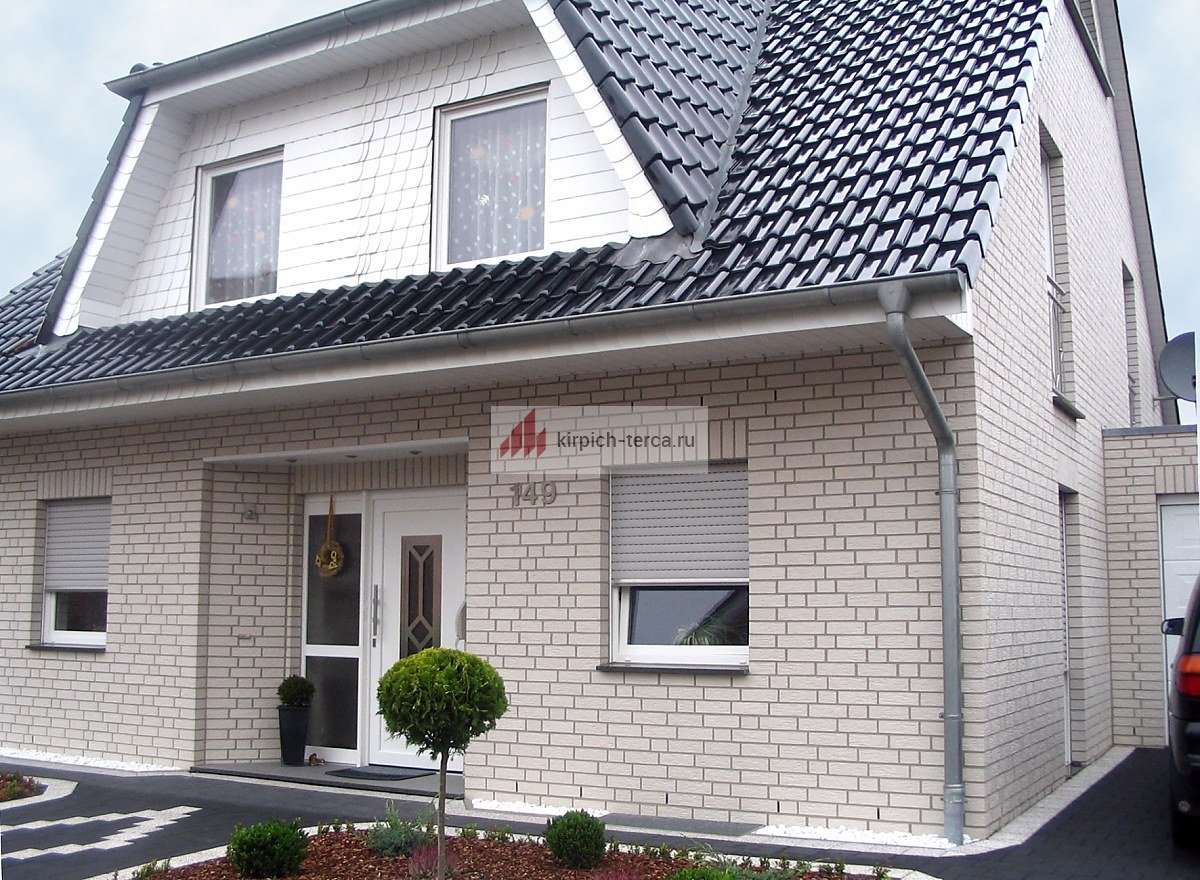 Дом из болгоко кирпича