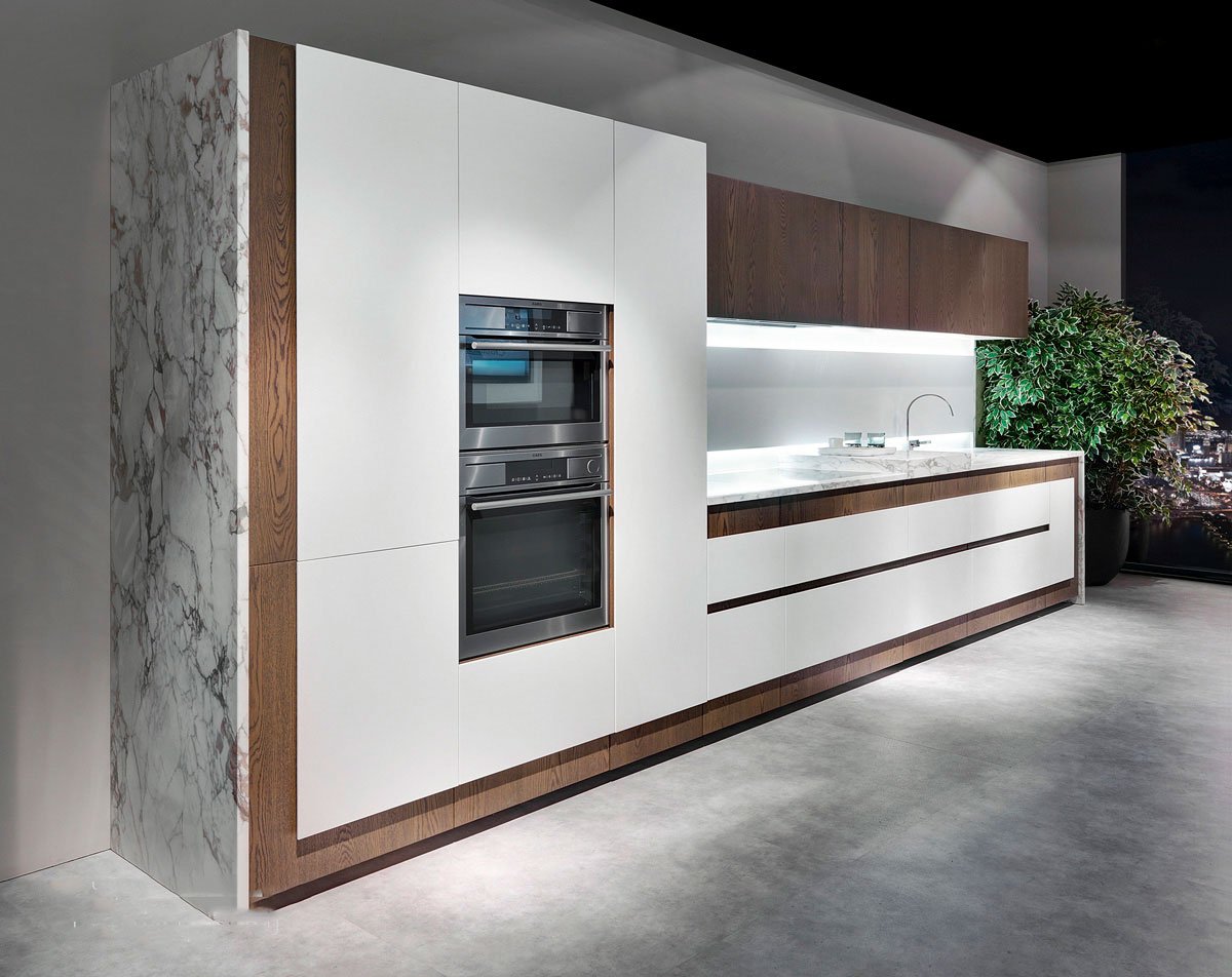 Современная прямая кухня