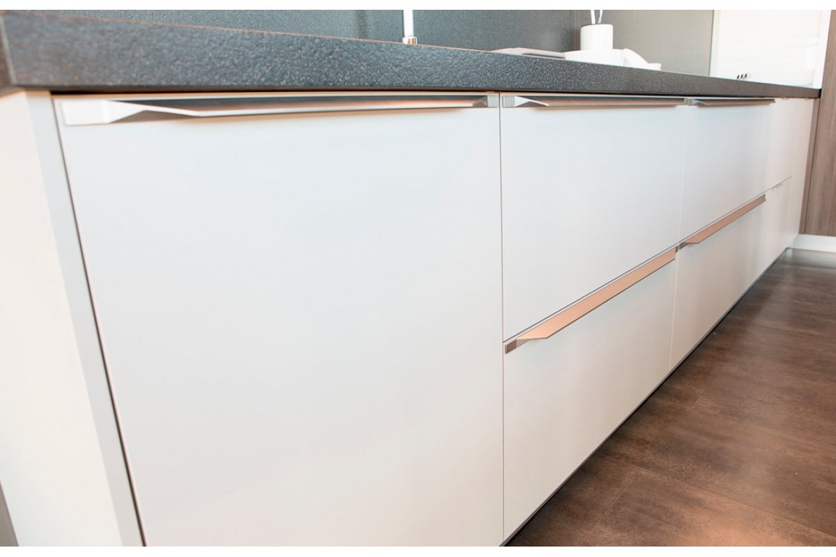 Ручка-профиль 901056 (5 м.)