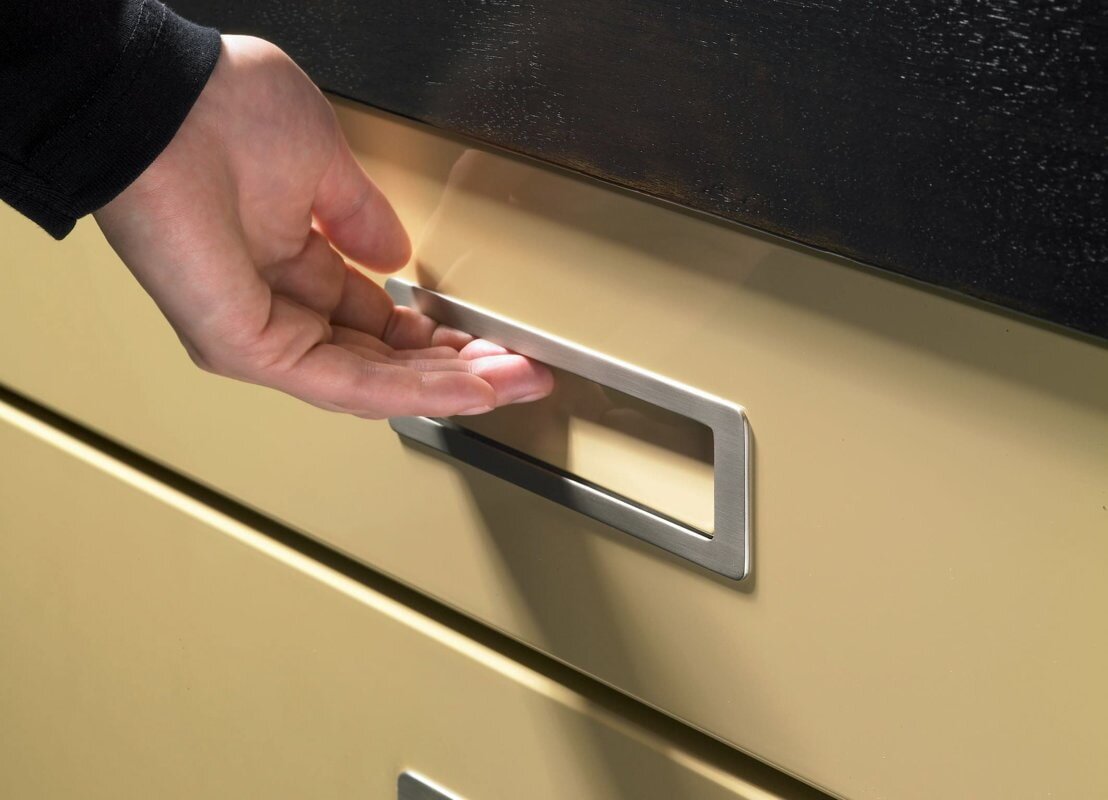 Мебельная ручка с-line rp002sc