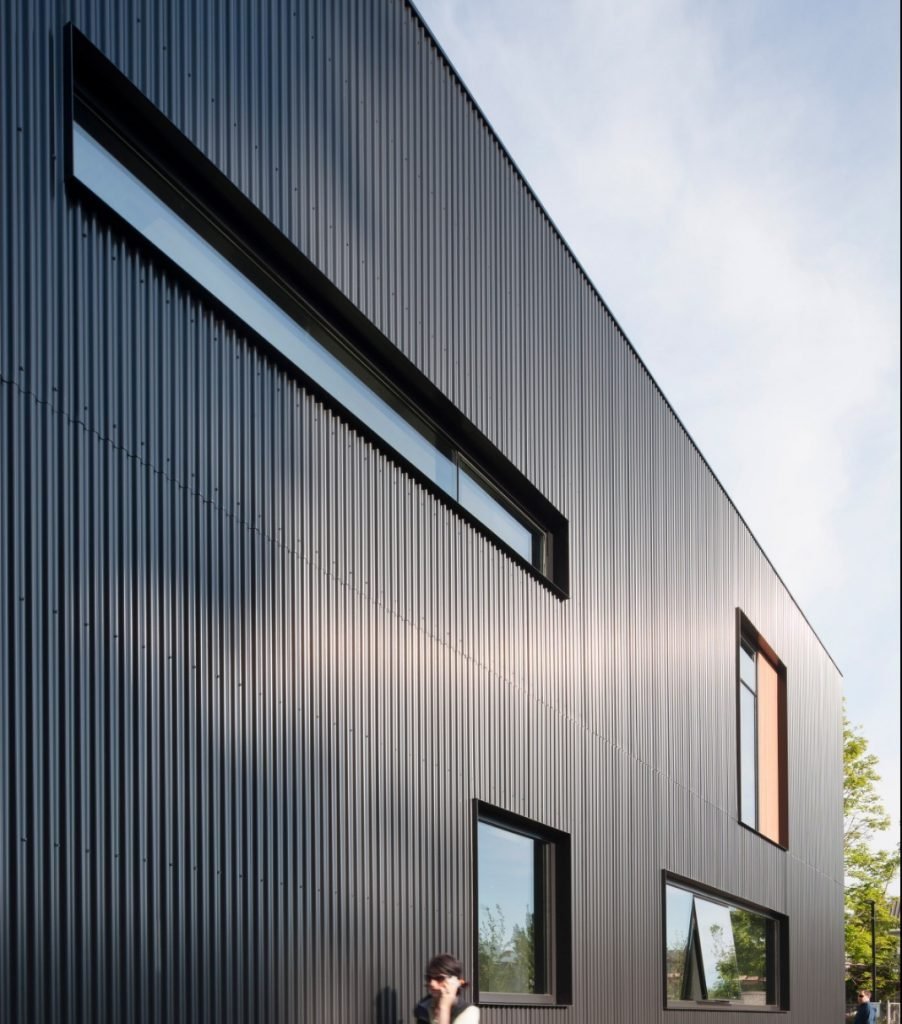 Барнхаус профлист c21