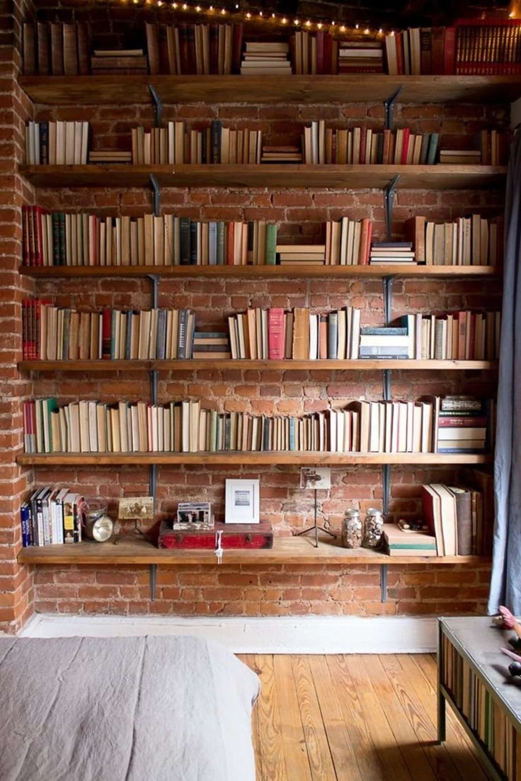 Книжные полки