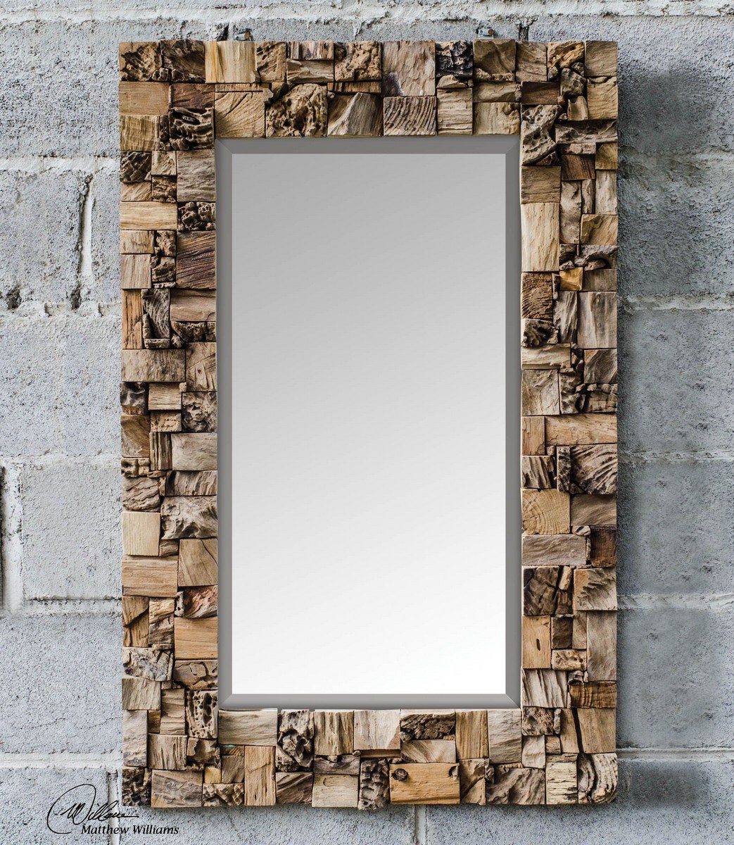 Декоративная рамка для зеркала