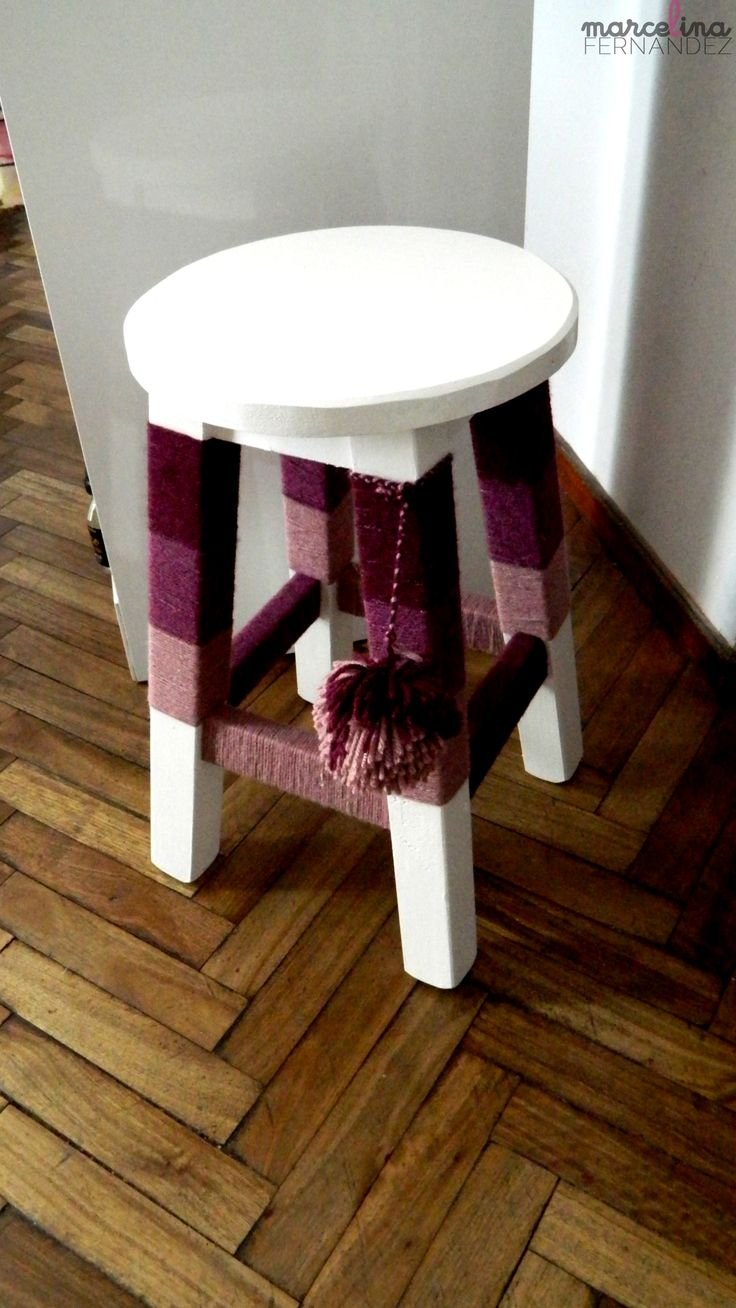 Крашу табуретку