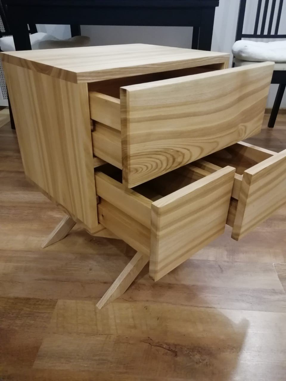 Тумба из мебельного щита