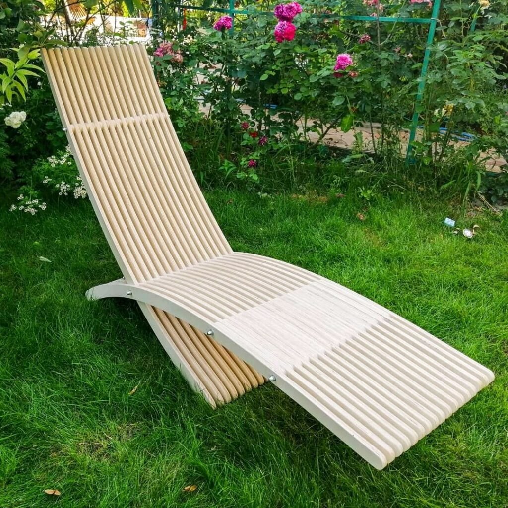 Шезлонг из дерева