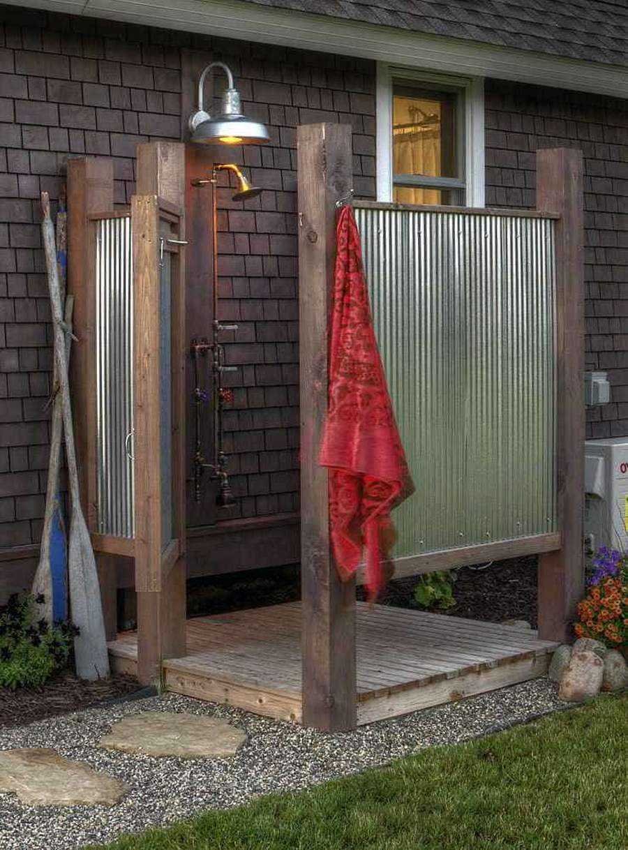 Уличные душевые для дачи