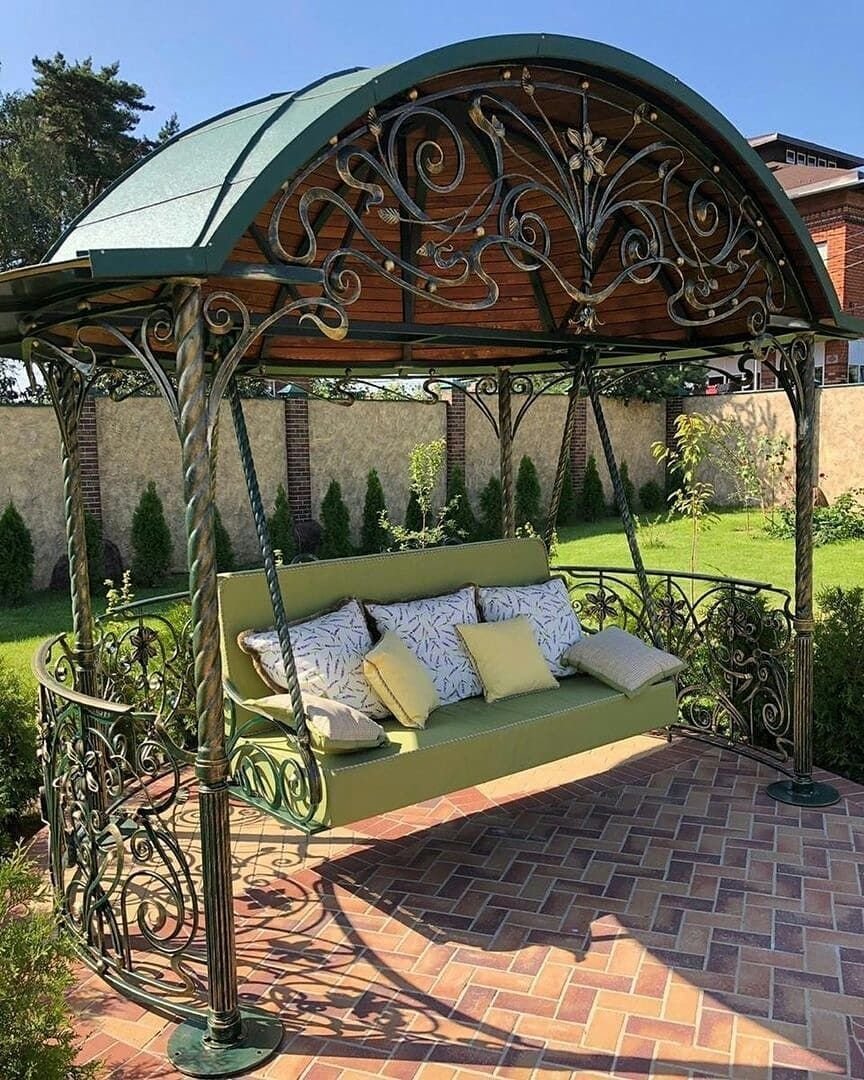 Кованый навес беседка