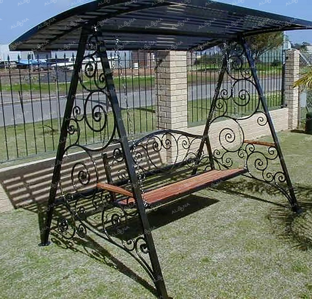 Качели из кованого металла