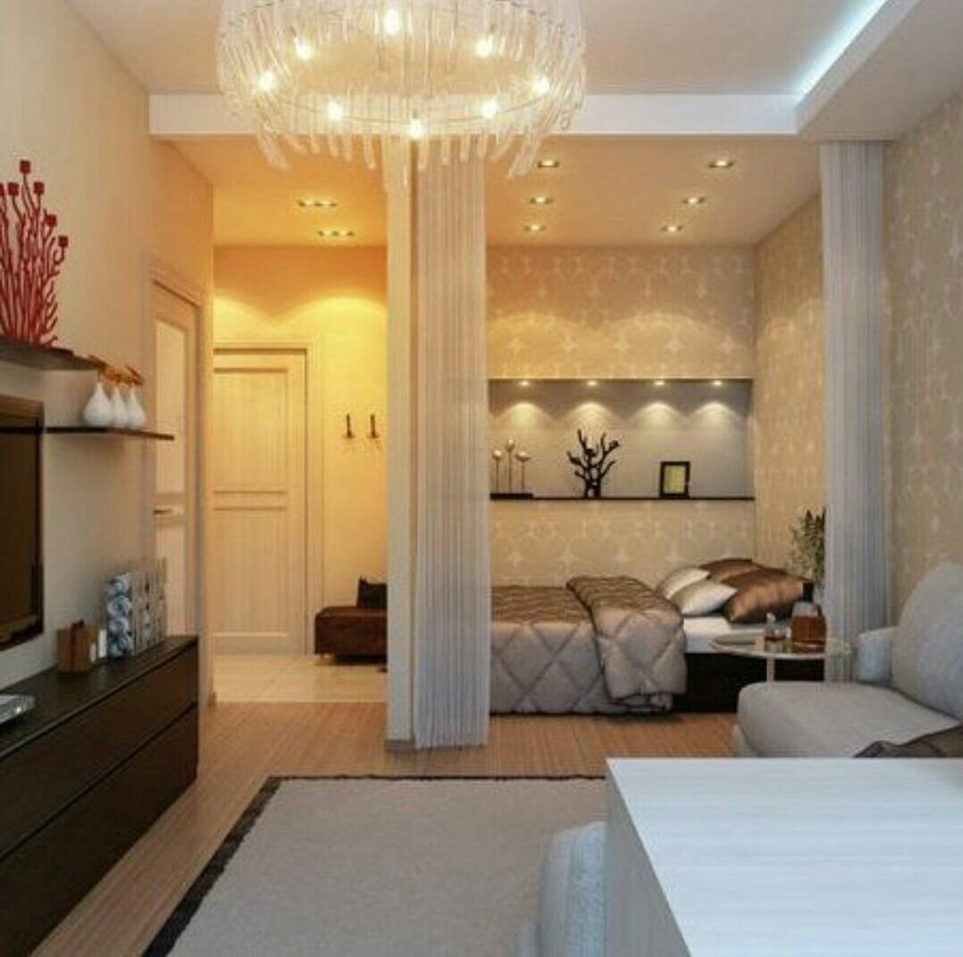 Интерьер однокомнатной квартиры с альковом