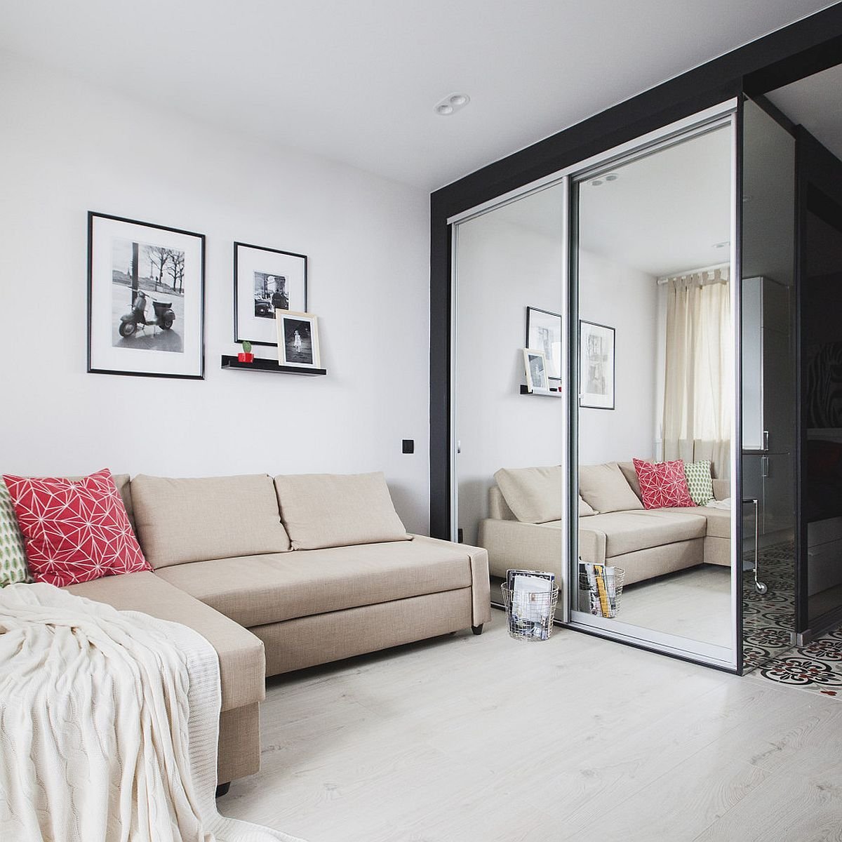 Интерьер комнаты в однокомнатной квартире